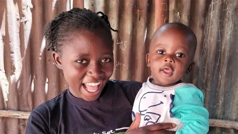 Teen Mothers in Kenya are empowered to become entrepreneurs!