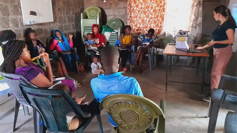 Teen Mothers in Kenya are empowered to become entrepreneurs!