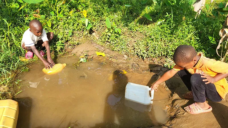 Uganda Scouts Clean Water Project 
