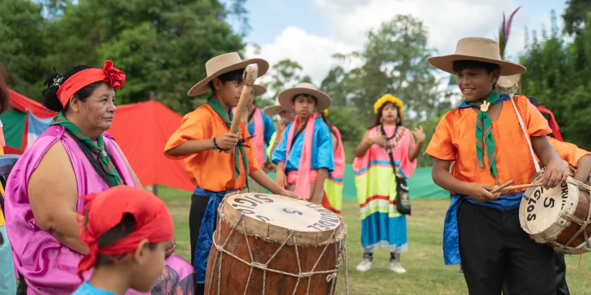 Mónica and Indigenous Scout music
